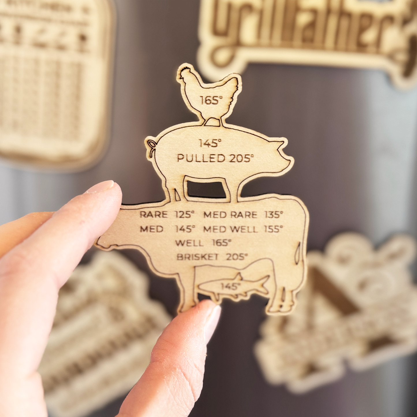 Wood animal temperature magnet with chicken, poultry, pig, pork, beef, cow, fish